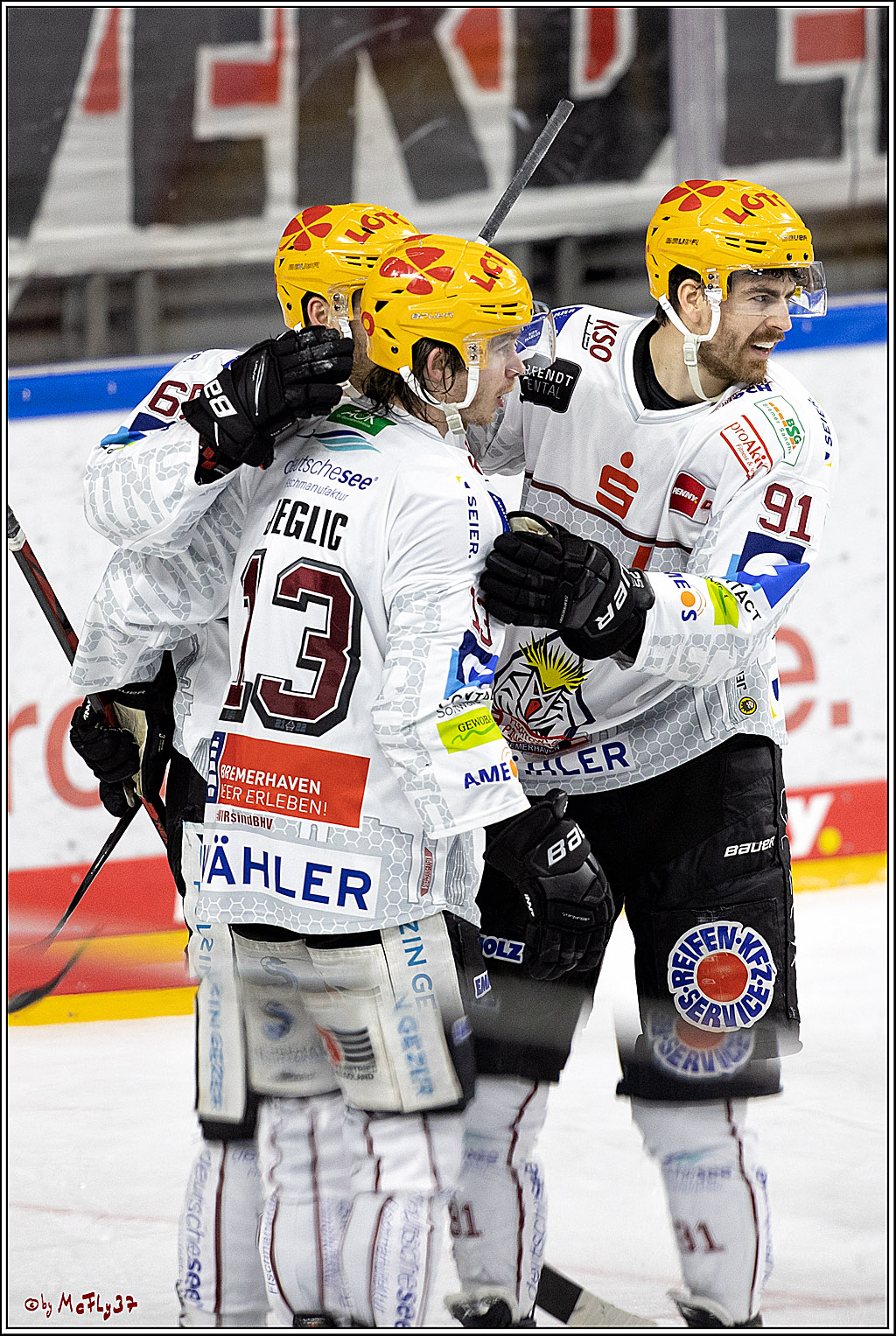 PENNY DEL;  Koelner Haie - Fischtown Pinguins Bremerhaven; Koeln, 03.01.2022